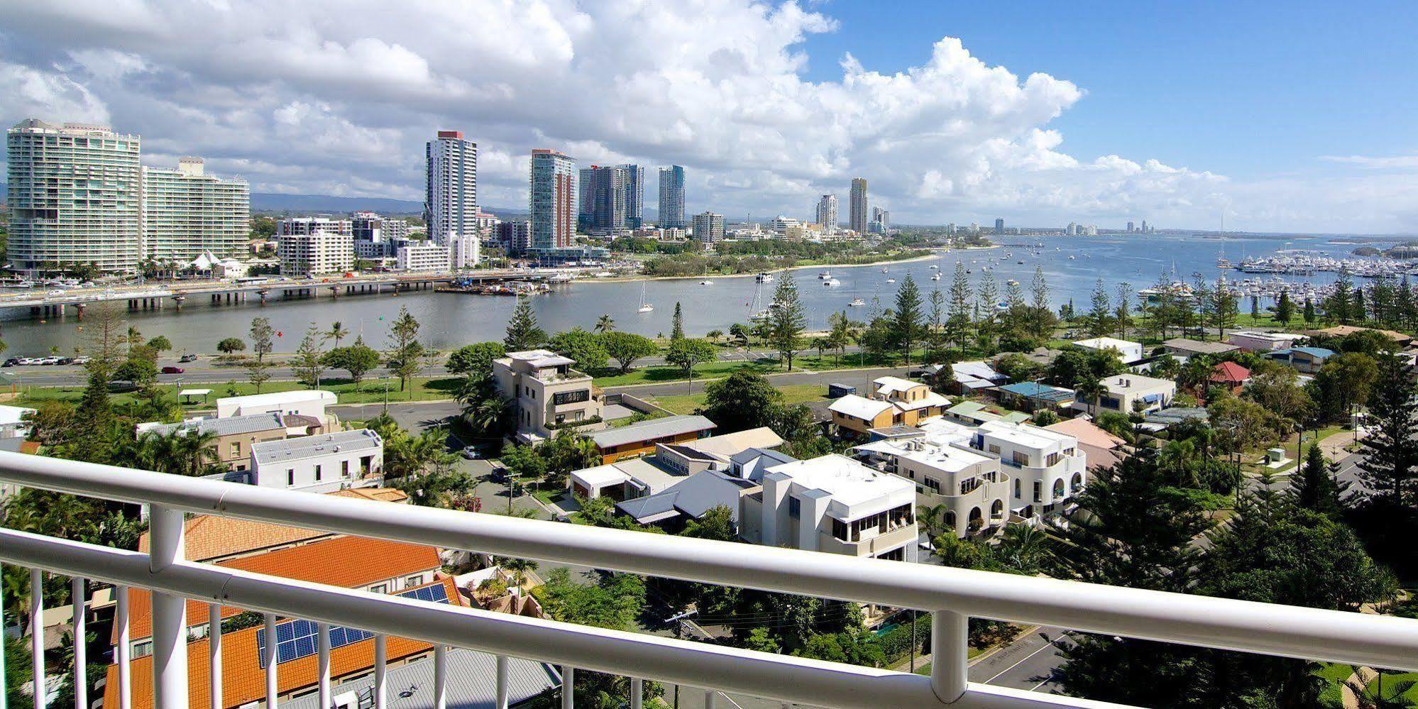 Ocean Sands Resort Gold Coast Extérieur photo